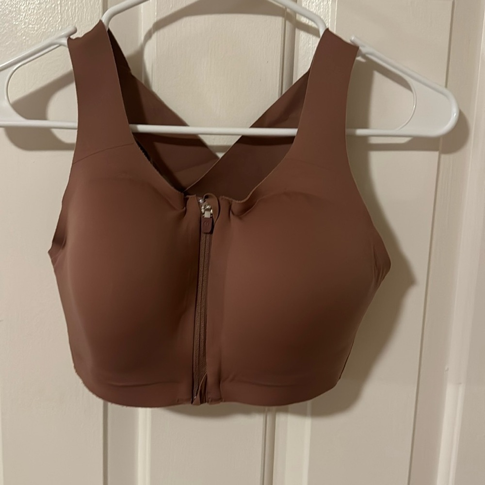 Lululemon energy bra 32DD